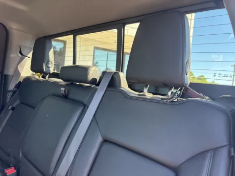 More photos of 2024 Chevrolet Silverado 1500 LT Trail Boss at Jerry Hunt Supercenter - Lexington, NC