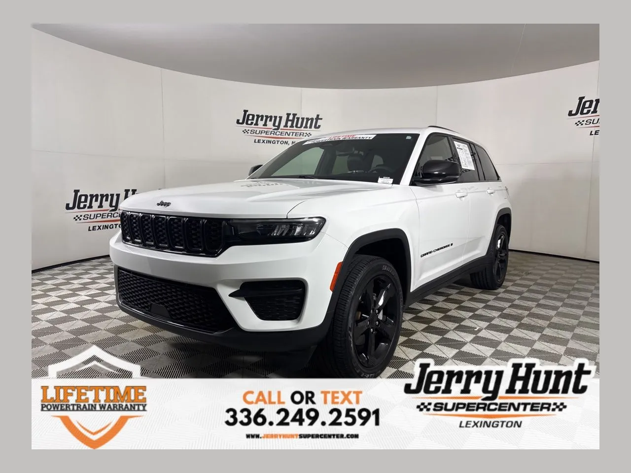White 2023 Jeep Grand Cherokee Altitude X for sale in Lexington, NC