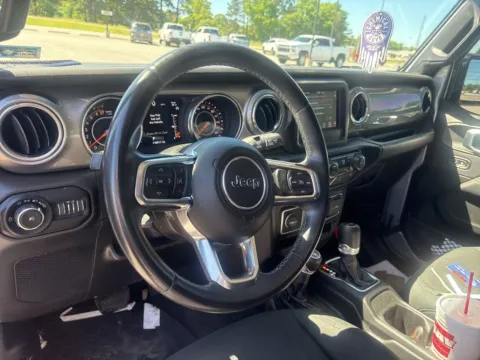 More photos of 2019 Jeep Wrangler Unlimited Sahara at Jerry Hunt Supercenter - Lexington, NC
