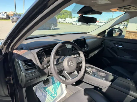 More photos of 2023 Nissan Rogue SV at Jerry Hunt Supercenter - Lexington, NC