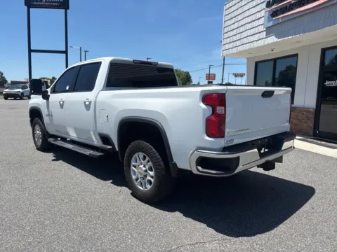 More photos of 2023 Chevrolet Silverado 2500HD LT at Jerry Hunt Supercenter - Lexington, NC