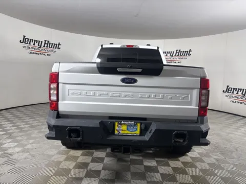 More photos of 2020 Ford F-250SD XLT at Jerry Hunt Supercenter - Lexington, NC