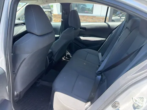 More photos of 2022 Toyota Corolla LE at Jerry Hunt Supercenter - Lexington, NC