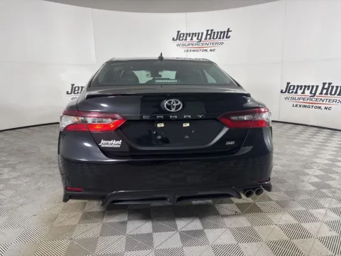More photos of 2022 Toyota Camry SE at Jerry Hunt Supercenter - Lexington, NC