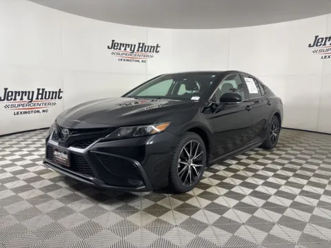 Black 2022 Toyota Camry SE for sale in Lexington, NC