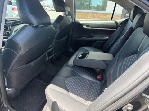 More photos of 2022 Toyota Camry SE at Jerry Hunt Supercenter - Lexington, NC