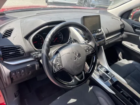 More photos of 2025 Mitsubishi Eclipse Cross SE at Jerry Hunt Supercenter - Lexington, NC