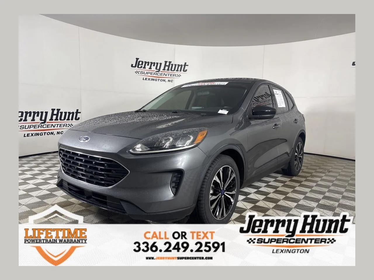 Gray 2022 Ford Escape SE for sale in Lexington, NC