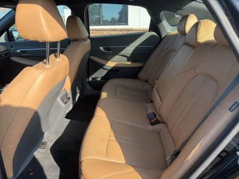 More photos of 2020 Hyundai Sonata Limited at Jerry Hunt Supercenter - Lexington, NC