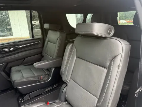 More photos of 2023 GMC Yukon XL Denali at Jerry Hunt Supercenter - Lexington, NC