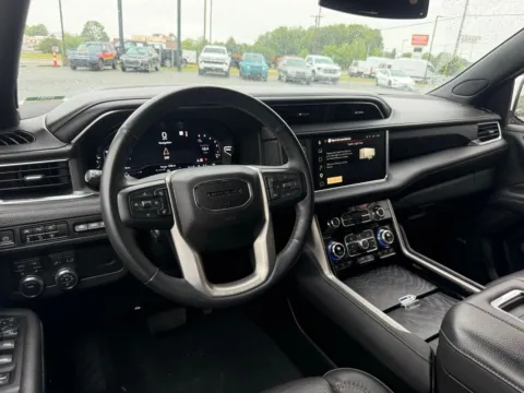 More photos of 2023 GMC Yukon XL Denali at Jerry Hunt Supercenter - Lexington, NC