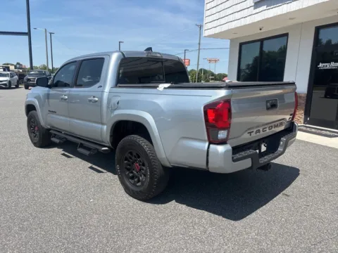 More photos of 2022 Toyota Tacoma SR5 at Jerry Hunt Supercenter - Lexington, NC