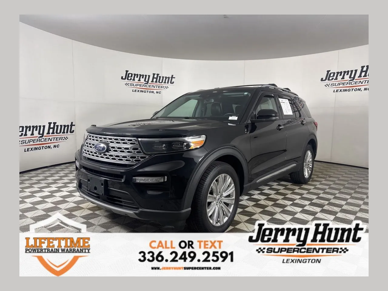 2022 Ford Explorer Limited 4WD's photo