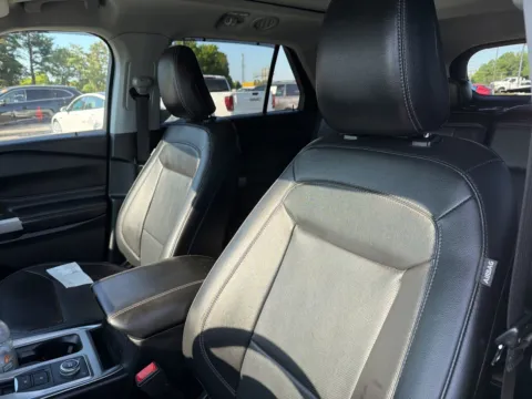 Another view of 2022 Ford Explorer Limited for sale in Lexington, NC at Jerry Hunt Supercenter - Lexington
