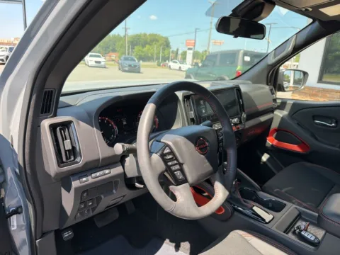 More photos of 2025 Nissan Frontier PRO-4X at Jerry Hunt Supercenter - Lexington, NC