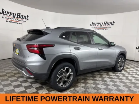 More photos of 2025 Chevrolet Trax LT at Jerry Hunt Supercenter - Lexington, NC
