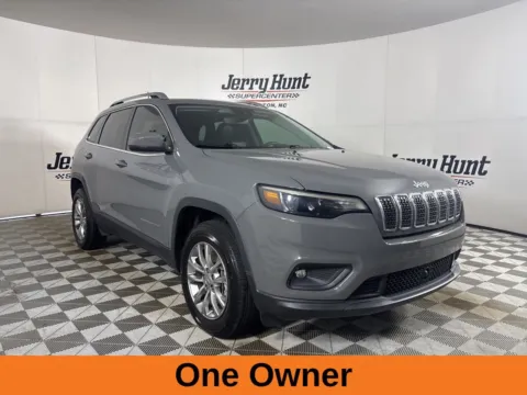 More photos of 2021 Jeep Cherokee Latitude Lux at Jerry Hunt Supercenter - Lexington, NC