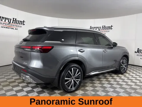 More photos of 2022 INFINITI QX60 Sensory at Jerry Hunt Supercenter - Lexington, NC