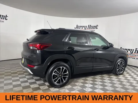 More photos of 2025 Chevrolet TrailBlazer LT at Jerry Hunt Supercenter - Lexington, NC