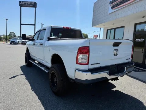 More photos of 2022 Ram 2500 Big Horn at Jerry Hunt Supercenter - Lexington, NC