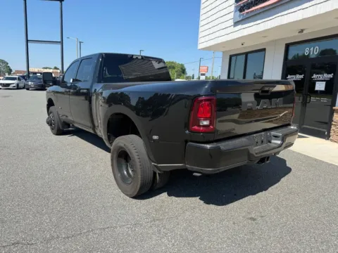 More photos of 2025 Ram 3500 Big Horn at Jerry Hunt Supercenter - Lexington, NC
