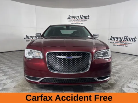More photos of 2020 Chrysler 300 Touring at Jerry Hunt Supercenter - Lexington, NC