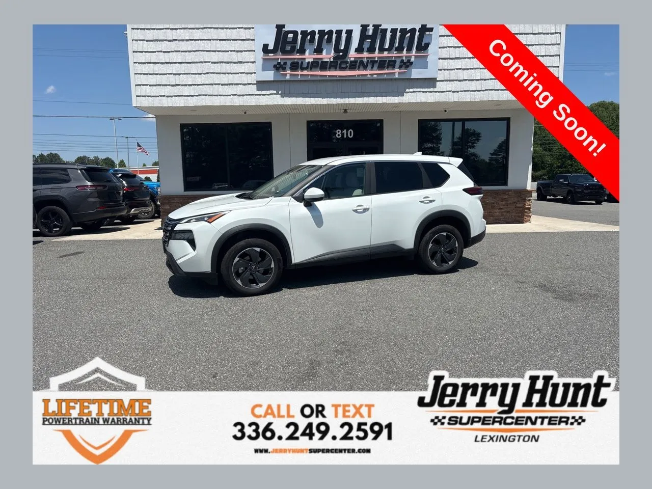 2025 Nissan Rogue SV AWD's photo
