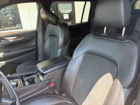 Another view of 2023 Jeep Grand Cherokee L Altitude for sale in Lexington, NC at Jerry Hunt Supercenter - Lexington