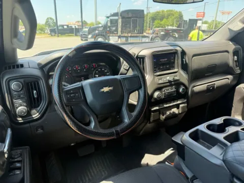 More photos of 2020 Chevrolet Silverado 1500 Custom at Jerry Hunt Supercenter - Lexington, NC
