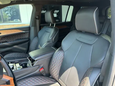 Another view of 2023 Jeep Grand Cherokee L Summit for sale in Lexington, NC at Jerry Hunt Supercenter - Lexington