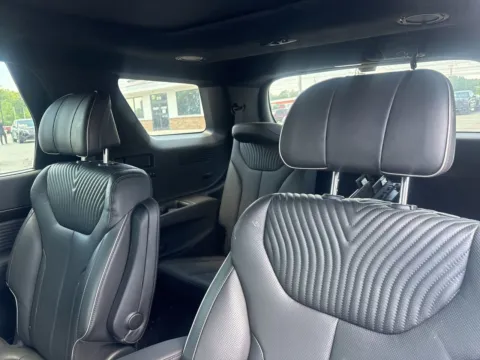 More photos of 2023 Hyundai Palisade Calligraphy at Jerry Hunt Supercenter - Lexington, NC
