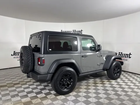 More photos of 2022 Jeep Wrangler Willys at Jerry Hunt Supercenter - Lexington, NC