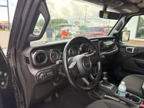 Another view of 2022 Jeep Gladiator Altitude for sale in Lexington, NC at Jerry Hunt Supercenter - Lexington