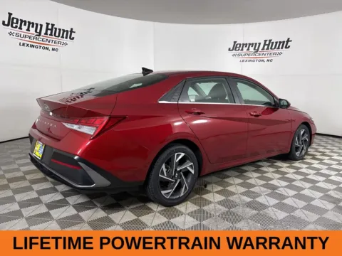 More photos of 2025 Hyundai Elantra SEL Convenience at Jerry Hunt Supercenter - Lexington, NC