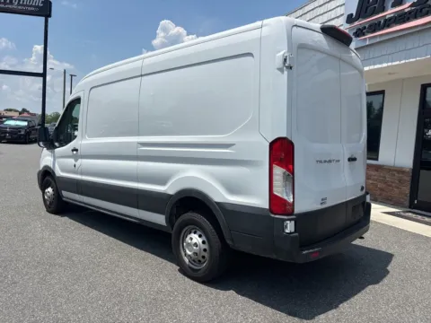 More photos of 2023 Ford Transit-250 at Jerry Hunt Supercenter - Lexington, NC