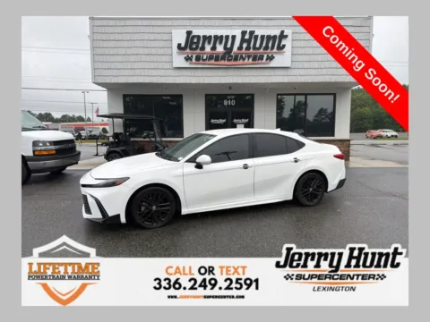 White 2025 Toyota Camry SE for sale in Lexington, NC