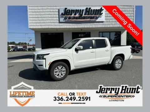 White 2022 Nissan Frontier SV for sale in Lexington, NC