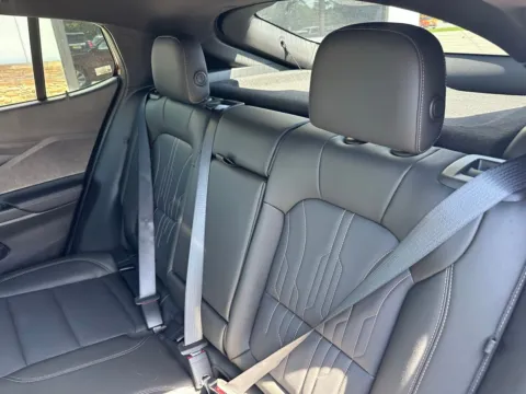 More photos of 2025 Buick Envista Avenir at Jerry Hunt Supercenter - Lexington, NC