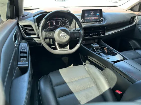 More photos of 2021 Nissan Rogue SV at Jerry Hunt Supercenter - Lexington, NC