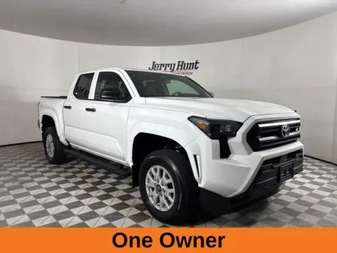 More photos of 2024 Toyota Tacoma SR at Jerry Hunt Supercenter - Lexington, NC