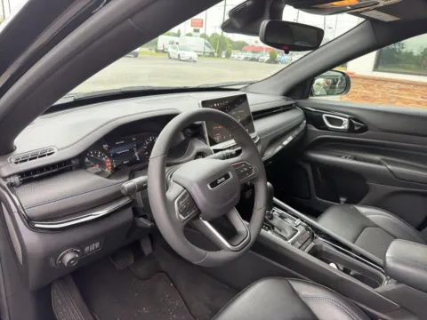 More photos of 2026 Jeep Compass Latitude at Jerry Hunt Supercenter - Lexington, NC