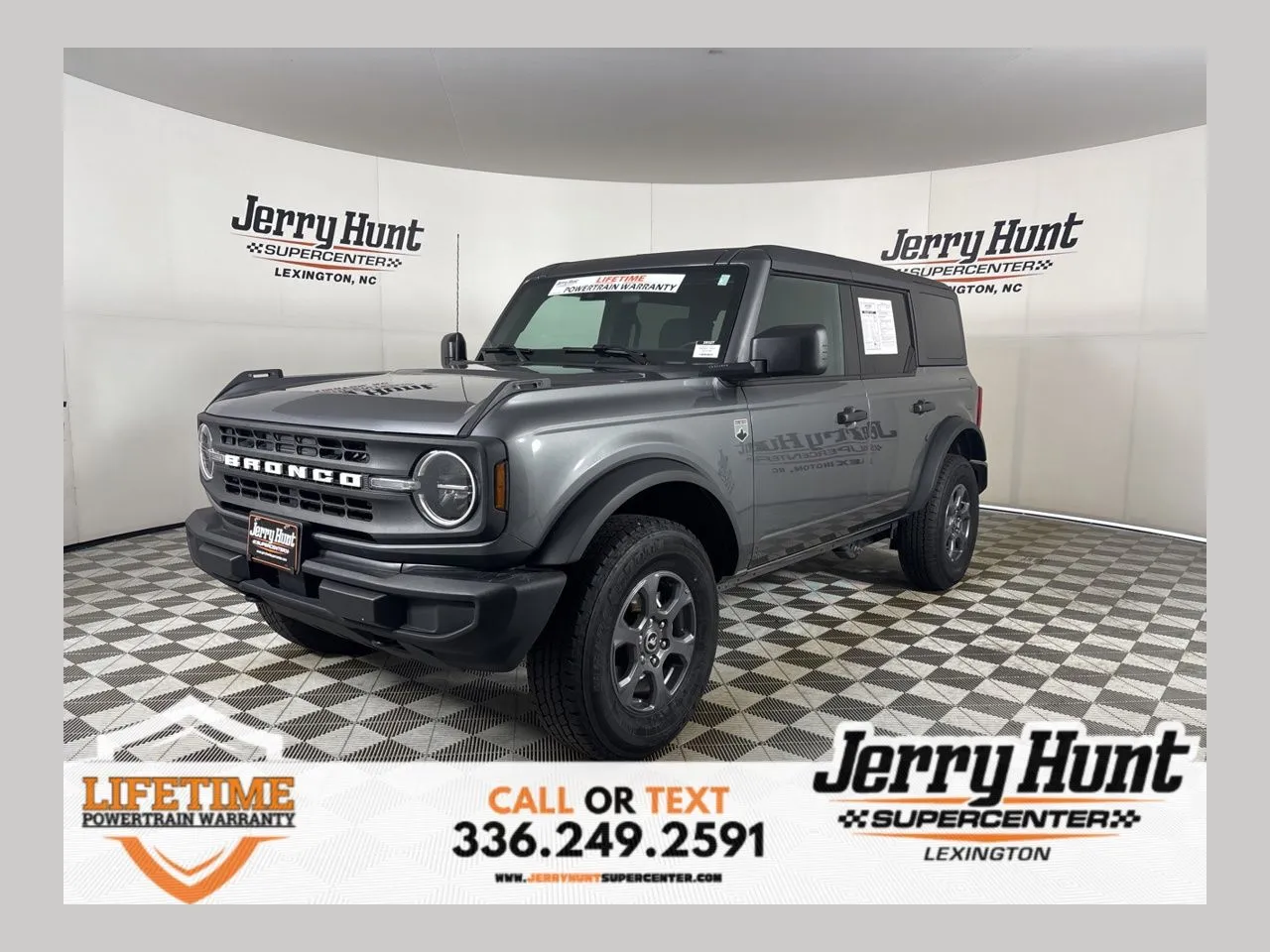 2025 Ford Bronco's photo