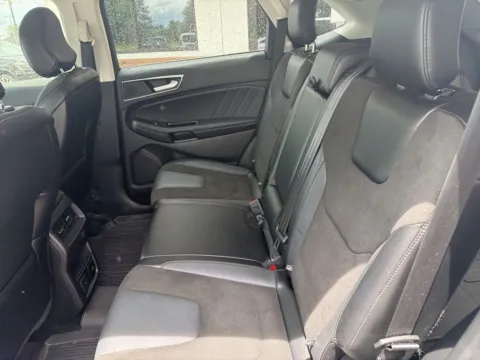More photos of 2018 Ford Edge Sport at Jerry Hunt Supercenter - Lexington, NC