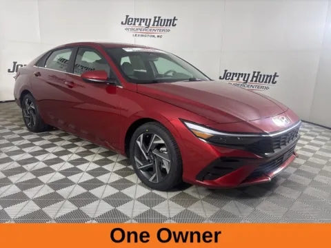 More photos of 2024 Hyundai Elantra SEL at Jerry Hunt Supercenter - Lexington, NC