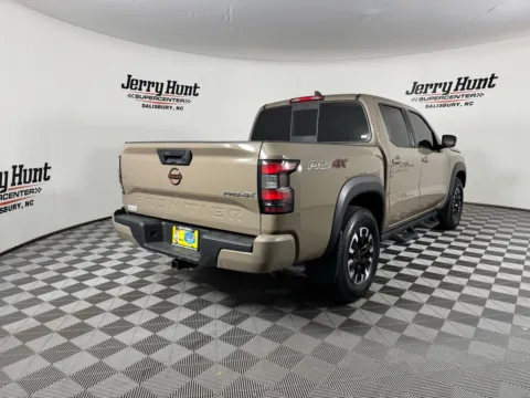 More photos of 2022 Nissan Frontier PRO-4X at Jerry Hunt Supercenter - Lexington, NC