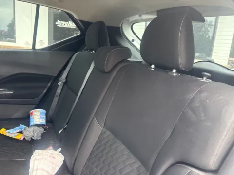 More photos of 2021 Nissan Kicks S at Jerry Hunt Supercenter - Lexington, NC