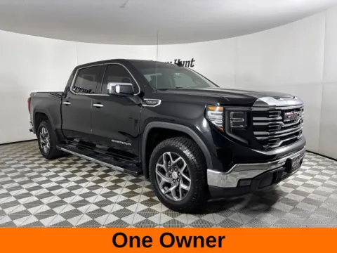 More photos of 2023 GMC Sierra 1500 SLT at Jerry Hunt Supercenter - Lexington, NC