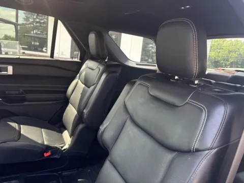 More photos of 2021 Ford Explorer ST at Jerry Hunt Supercenter - Lexington, NC
