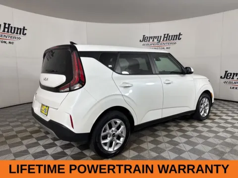 More photos of 2025 Kia Soul LX at Jerry Hunt Supercenter - Lexington, NC
