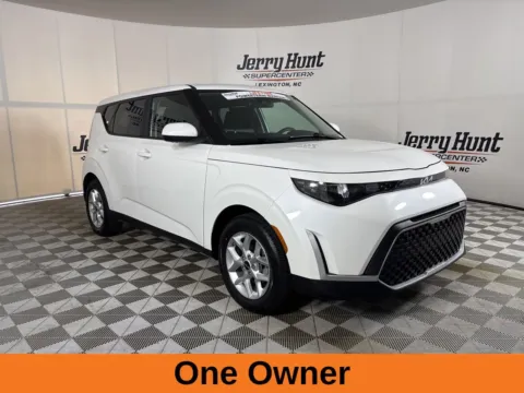 More photos of 2025 Kia Soul LX at Jerry Hunt Supercenter - Lexington, NC